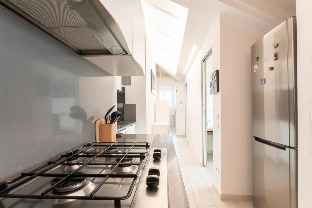 Mansarda Cola Apartment มิลาน ภายนอก รูปภาพ