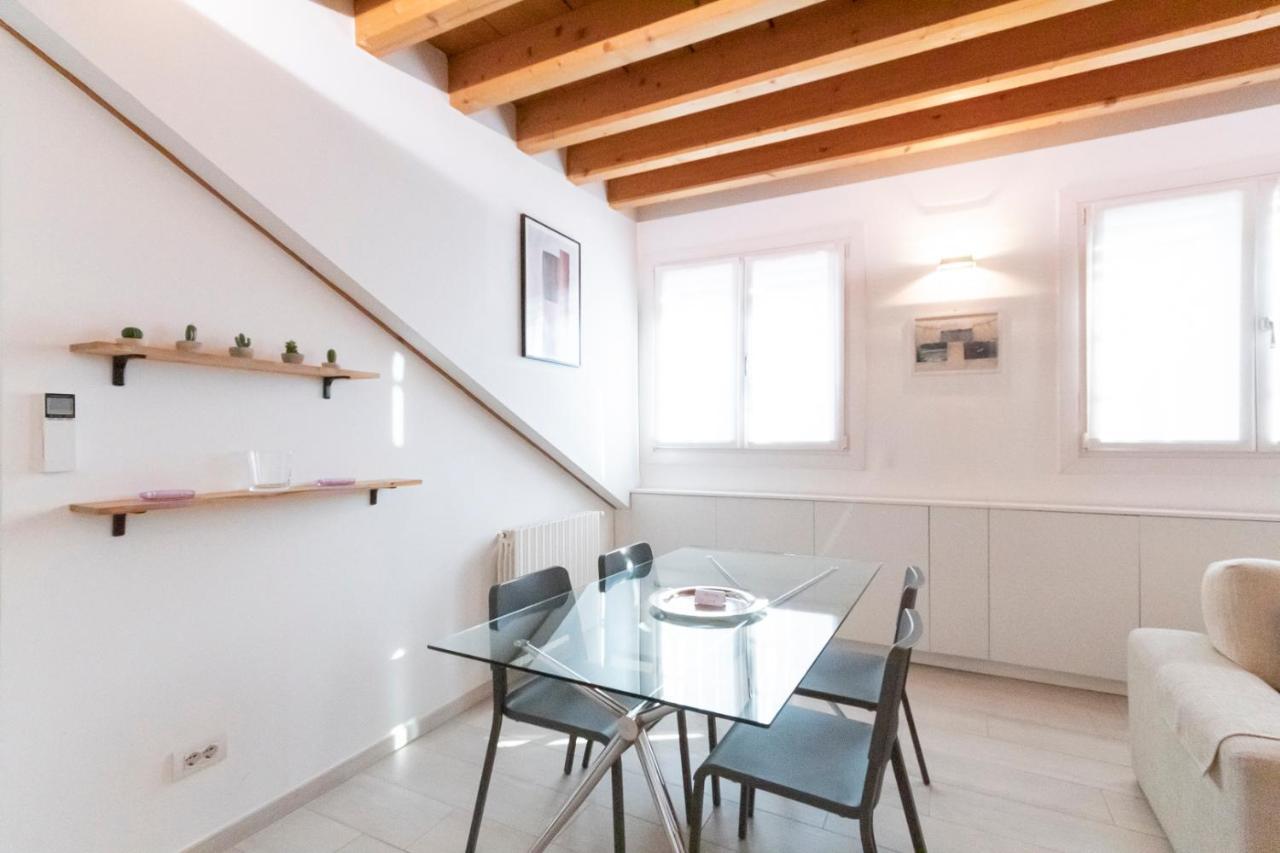 Mansarda Cola Apartment มิลาน ภายนอก รูปภาพ