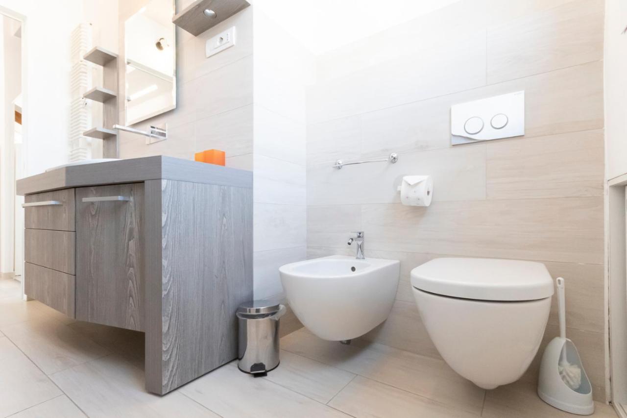 Mansarda Cola Apartment มิลาน ภายนอก รูปภาพ